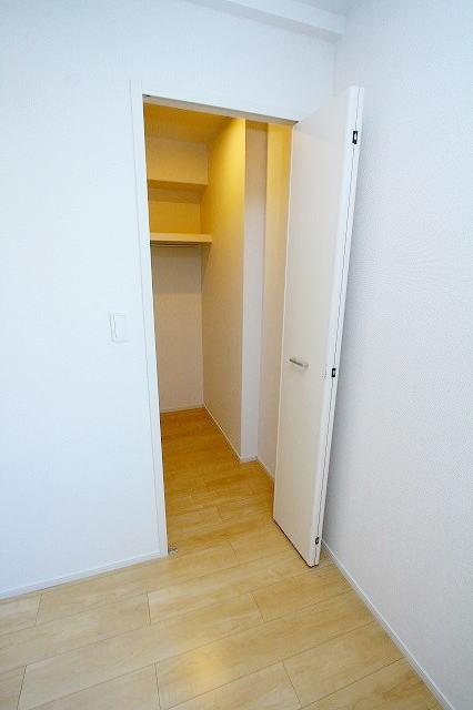 セキュリティ　収納