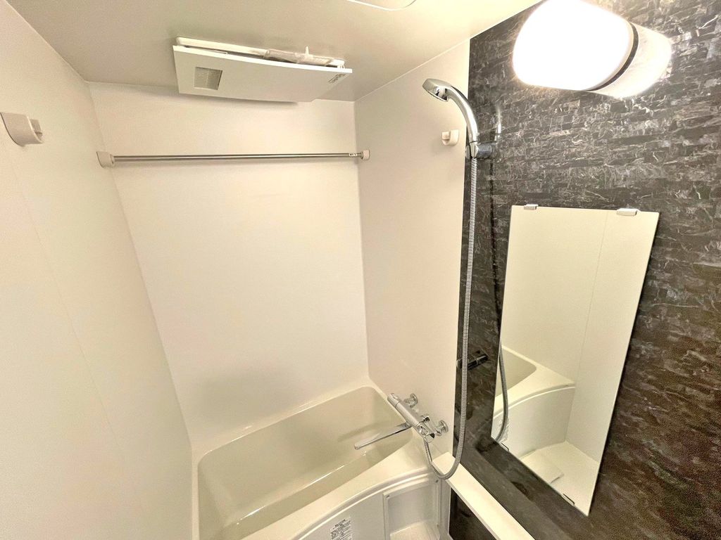 バス・シャワールーム　洗面