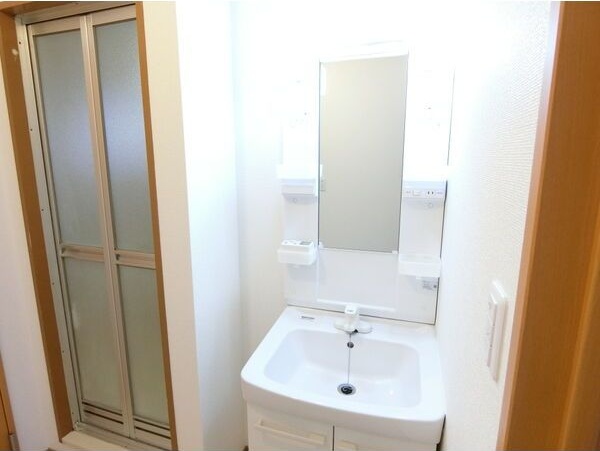 洗面設備　※写真は類似です