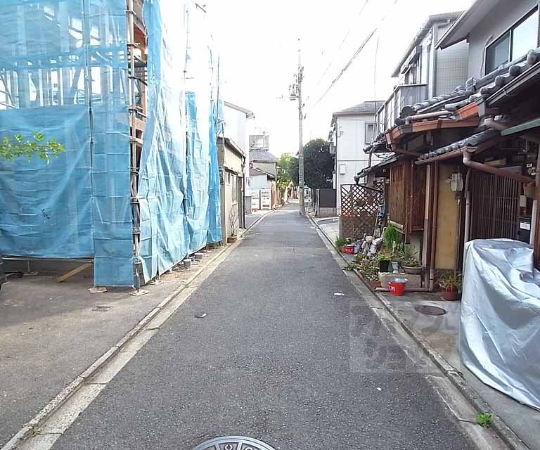 その他　前面道路です