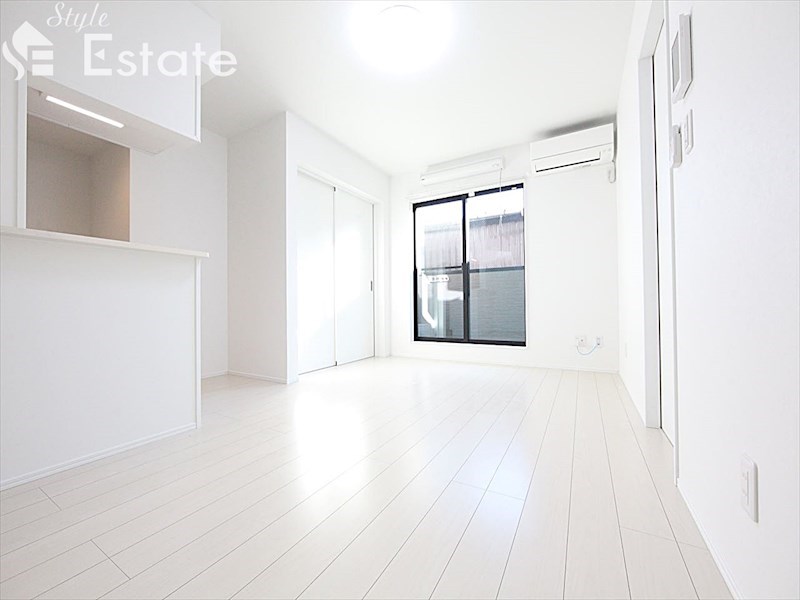 居室・リビング　リビング