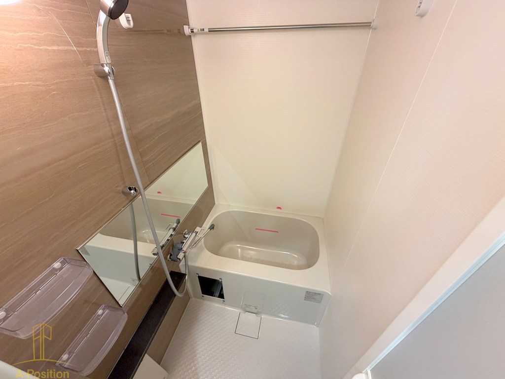 バス・シャワールーム　プレサンス京橋ＧＲＥＥＮ　ＹＡＲＤアルミラ