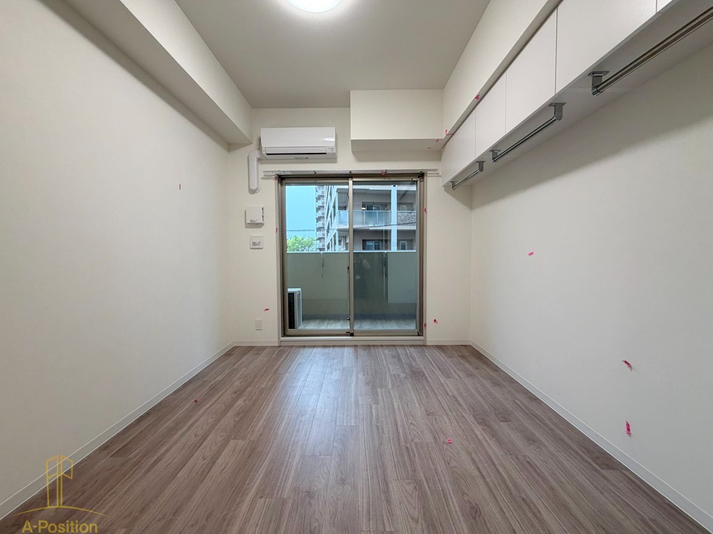 居室・リビング　プレサンス京橋ＧＲＥＥＮ　ＹＡＲＤアルミラ