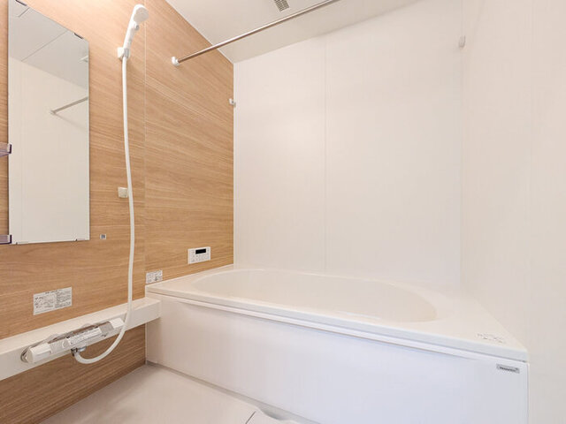 バス・シャワールーム　浴室