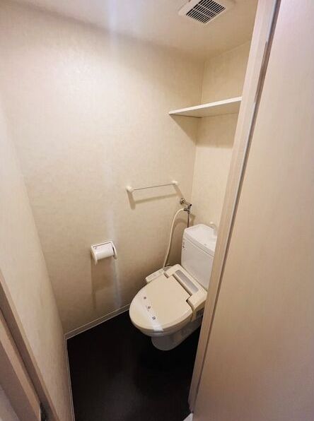 トイレ　ウォシュレット付き☆