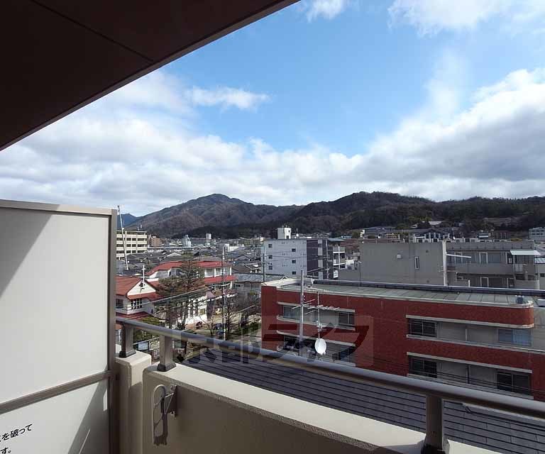 眺望　東の山々が美しいですね。
