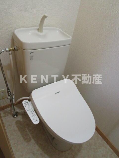 トイレ　清潔感のあるトイレです
