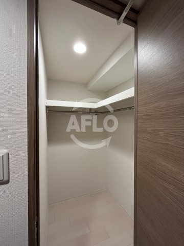 収納　スペーシア江坂南金田　ウォークインクローゼット