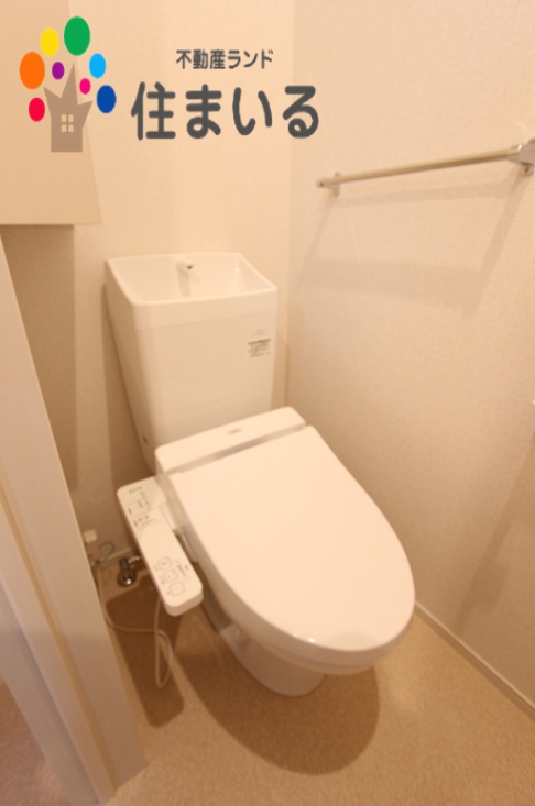 トイレ　※同型タイプとなります