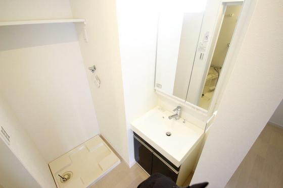 洗面設備　※別部屋の写真です