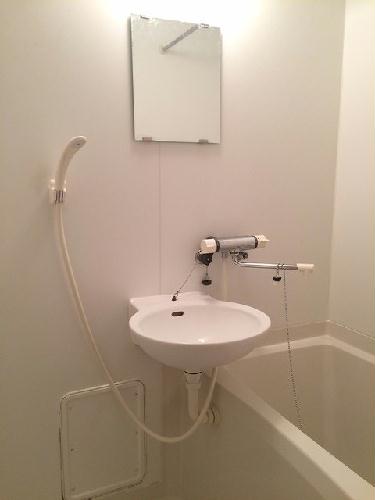 バス・シャワールーム　バストイレ別