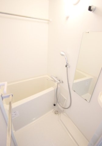 バス・シャワールーム　風呂