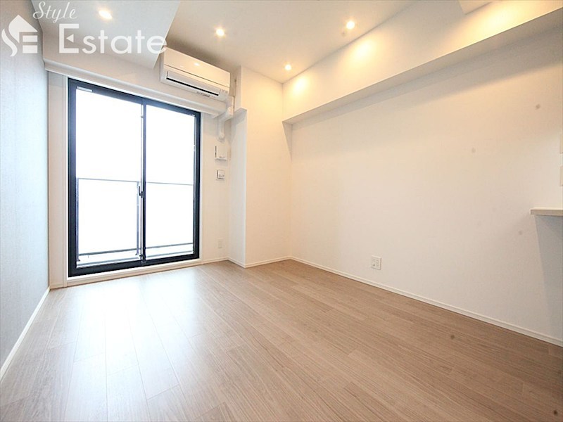 居室・リビング　内装