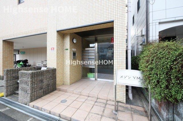 エントランス　清潔なエントランスです