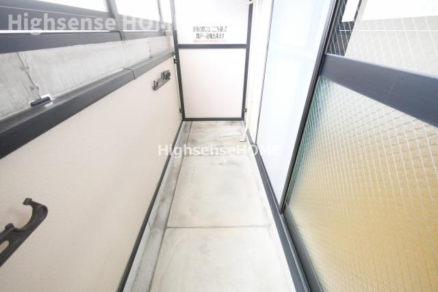 バルコニー　落ち着いた時間を過ごせるバルコニーです