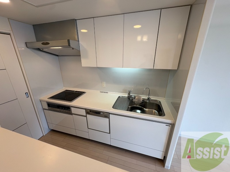 キッチン　システムキッチンなので、すぐお料理に使えます！