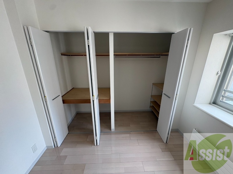 収納　収納もバッチリあるのでお部屋が片付きますよ！