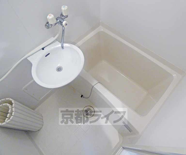 バス・シャワールーム　バスです。