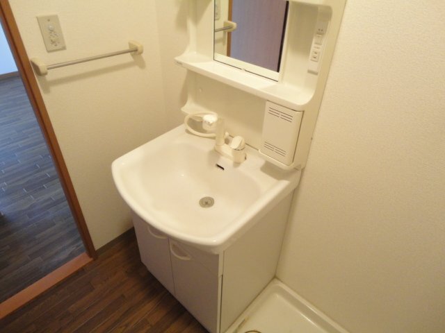 洗面設備　洗髪洗面化粧台