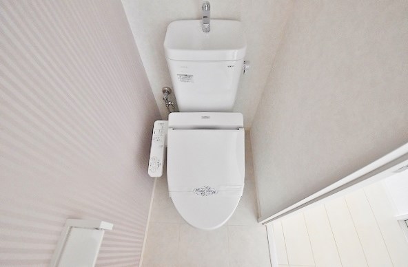 トイレ　★温水洗浄便座★