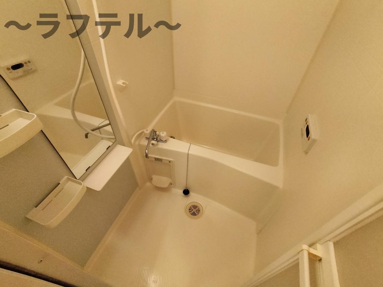 バス・シャワールーム　別部屋イメージ写真