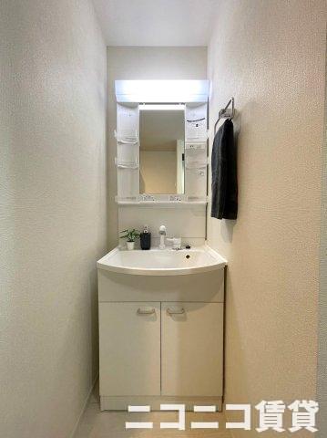 洗面設備　別号室イメージの為、現状を優先致します。