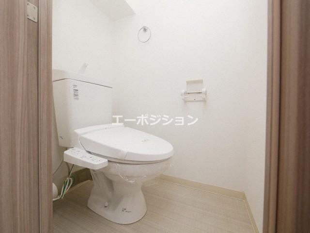 トイレ　プレサンスタワー難波WEST