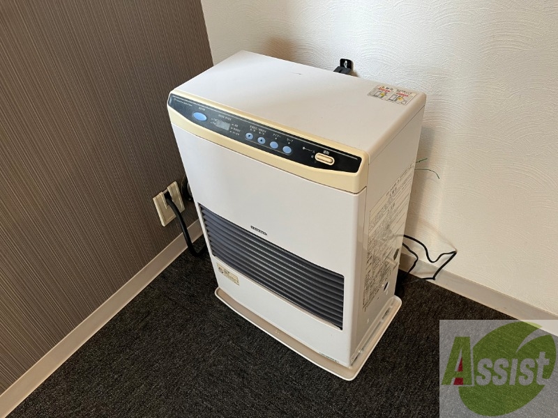 その他設備　灯油暖房です。札幌の寒い冬もこれで大丈夫！