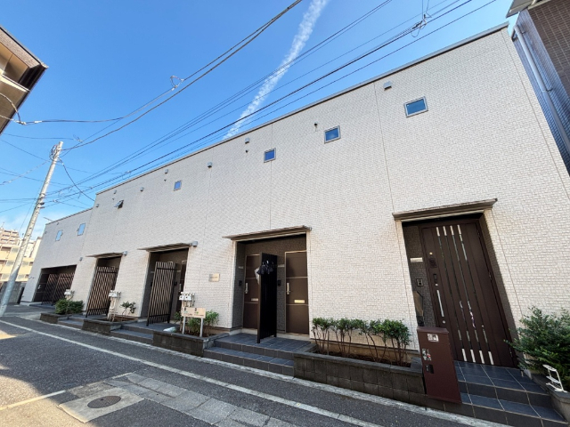 建物外観　建物外観