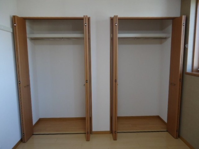 収納　図面と現状に相違がある場合には現状を優先