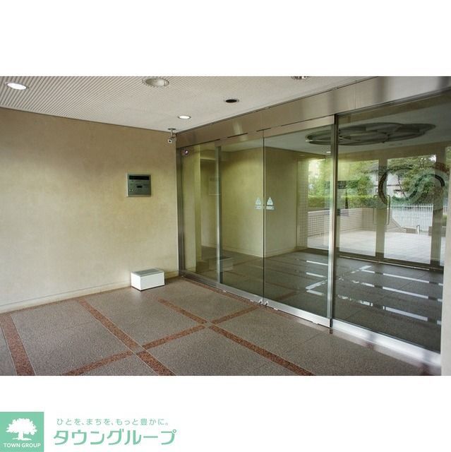 エントランス　エントランス