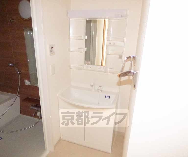 洗面設備　シャンプードレッサー。