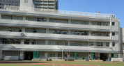 小学校　港区立麻布小学校（小学校）まで720m