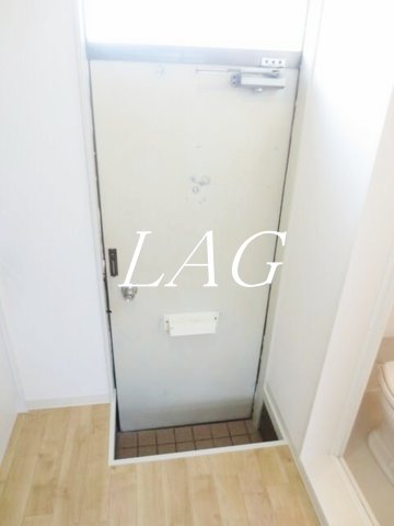 玄関　玄関です。