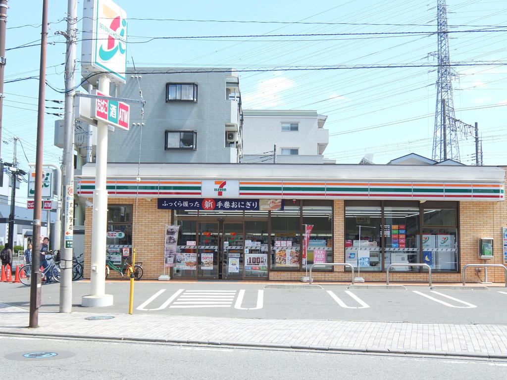 コンビニ　セブンイレブン相模原橋本駅東店（コンビニ）まで65m