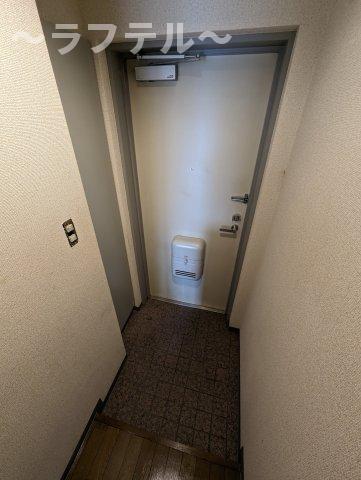 玄関　別部屋イメージ写真