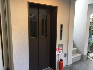 ロビー