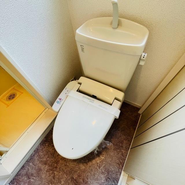 トイレ　トイレ