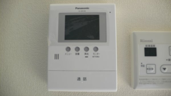 セキュリティ　カラーテレビモニター
