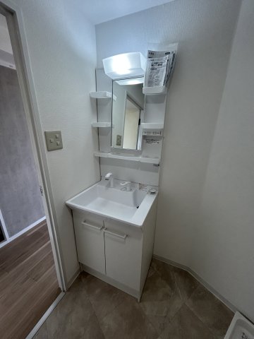 洗面設備　広い洗面スペース