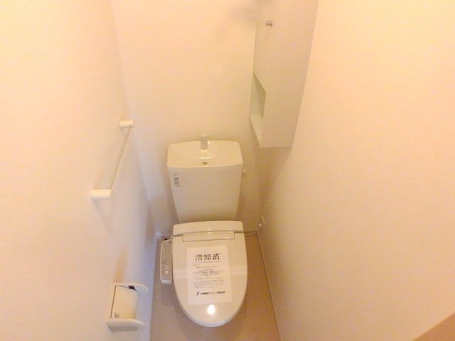 トイレ　ゆったりとした空間のトイレです