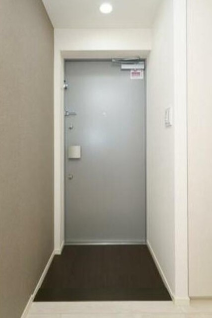 玄関　別部屋同仕様