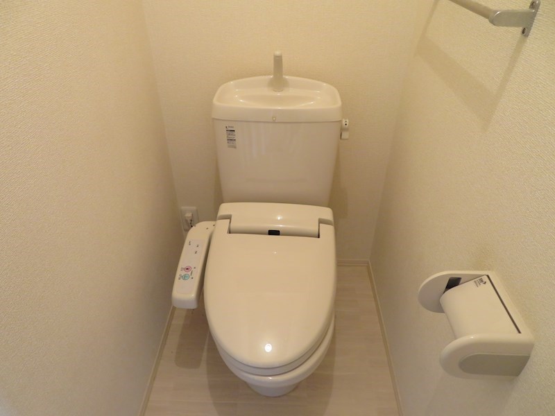 トイレ　同物件別部屋