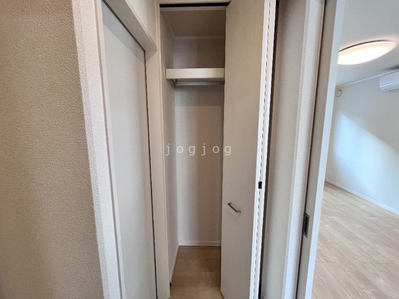 収納　トイレ横収納
