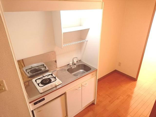 キッチン　※別部屋写真