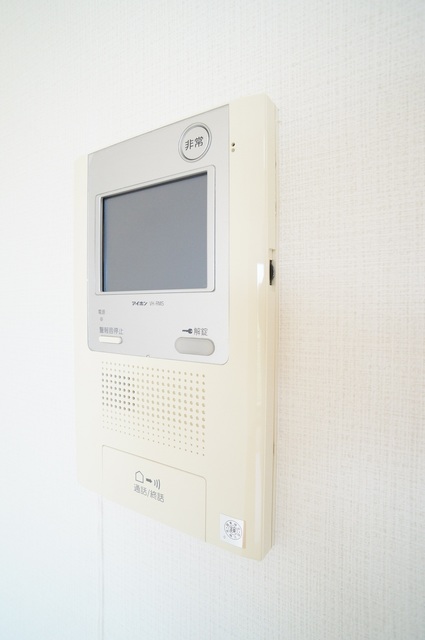セキュリティ　参考写真（同建物別部屋のものです）