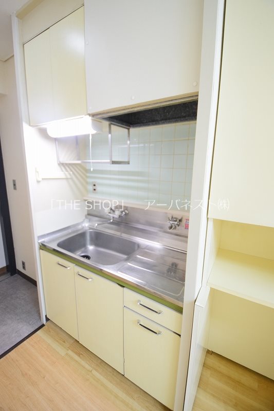 キッチン　別部屋の参考写真です。