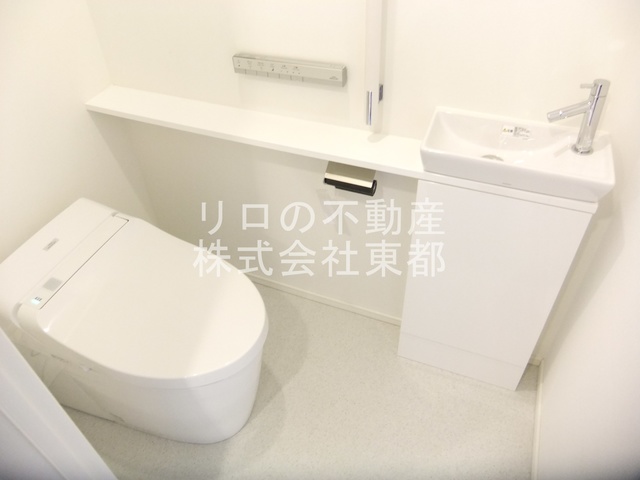 トイレ　洗浄・暖房便座付です！毎日清潔・快適に暮らせますね☆