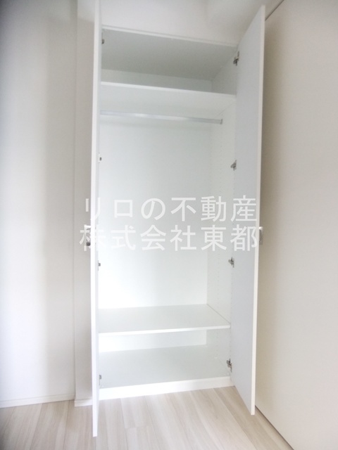 収納　衣類や小物整理がラクラク♪高さのあるクローゼット！
