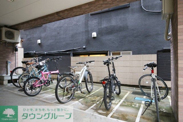 駐車場　駐輪場